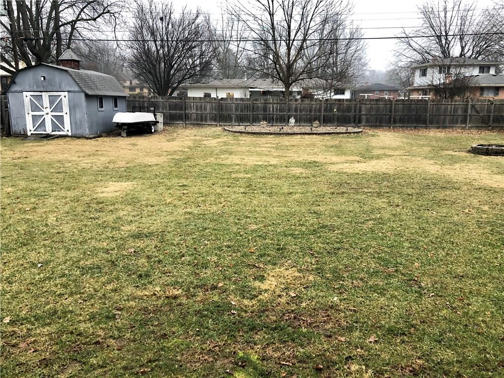 172 East Stop 11 Road Indianapolis, IN 46227 - Photo 26 of 30 Gallery Image 26
