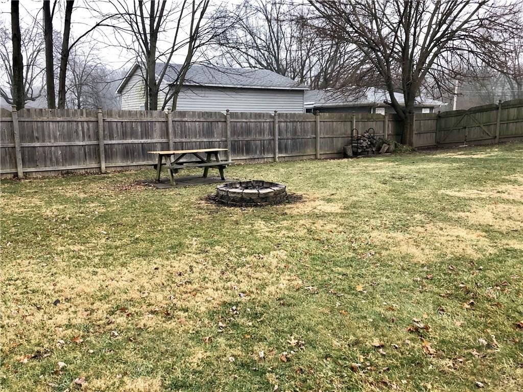 172 East Stop 11 Road Indianapolis, IN 46227 - Photo 28 of 30 Gallery Image 28