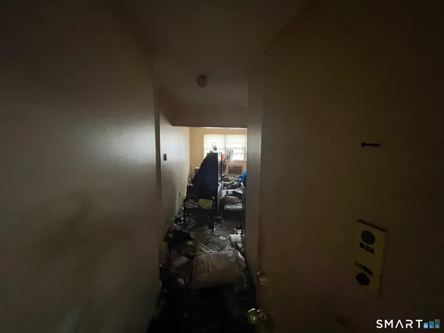 $65,000 | 304 Pine Rock Avenue, Unit C2, Hamden, CT 06514