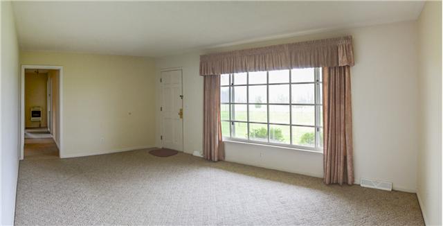 101 Mint Springs Road Ethridge, TN 38456 - Photo 7 of 20 Living Room as seen from Kitchen