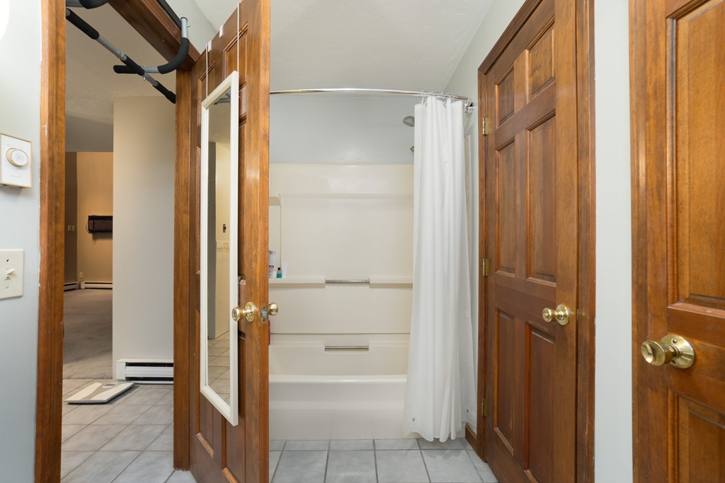 5 Ellis Road Southbridge, MA 01550 - Photo 17 of 30