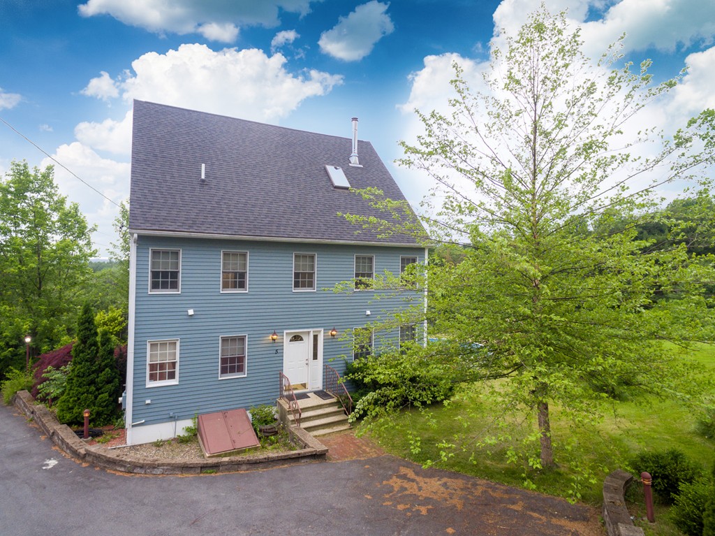 5 Ellis Road Southbridge, MA 01550 - Photo 21 of 30