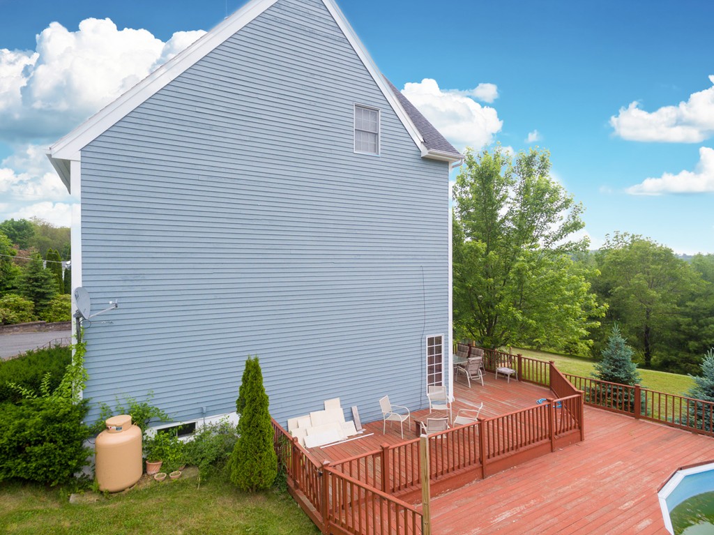 5 Ellis Road Southbridge, MA 01550 - Photo 27 of 30