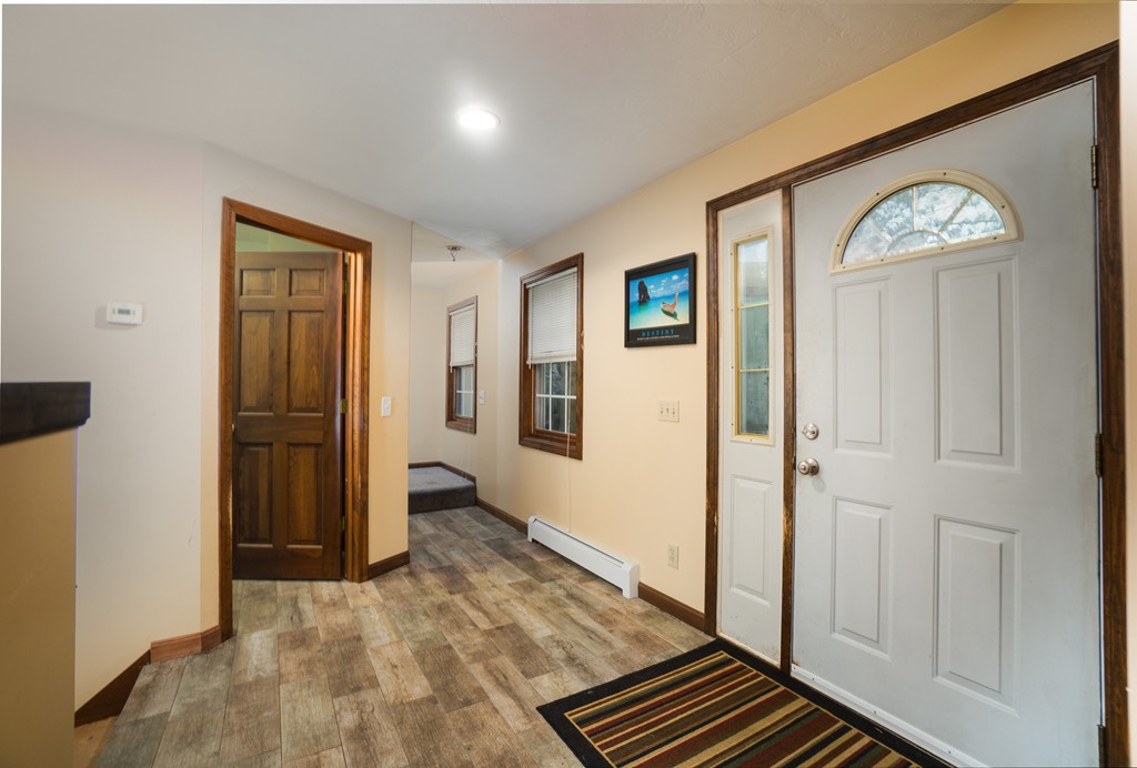 5 Ellis Road Southbridge, MA 01550 - Photo 9 of 30