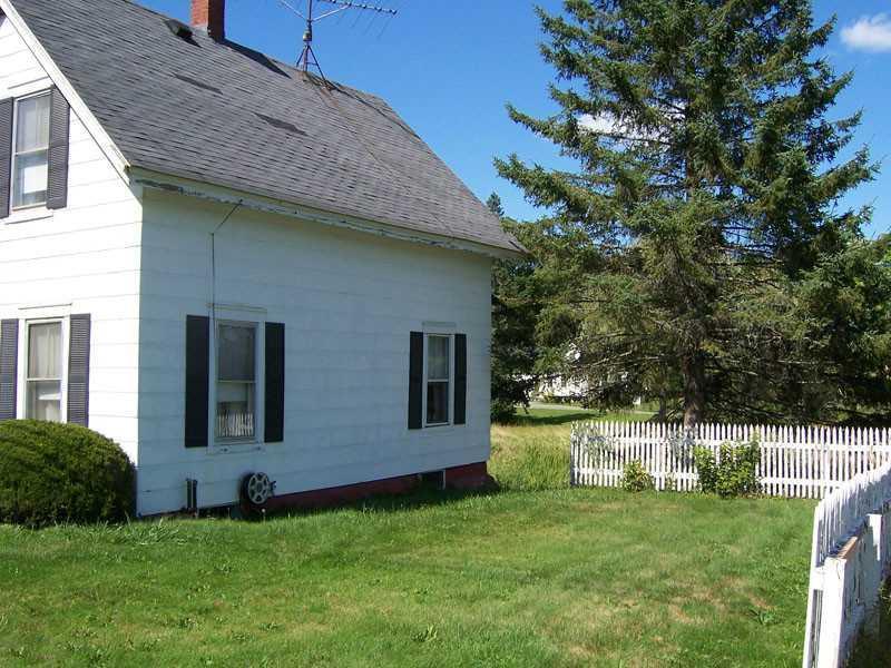 877 Main Road Carmel, ME 04419 - Photo 25 of 35 Exterior Front.