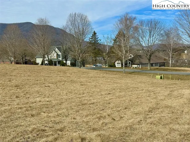 $114,900 | 51 Olde Charter Circle, Jefferson, NC 28640