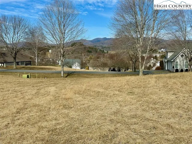 $114,900 | 51 Olde Charter Circle, Jefferson, NC 28640