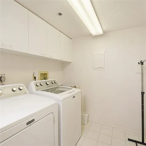 $164,900 | 3780 Pinebrook Circle, Unit 105, Bradenton, FL 34209