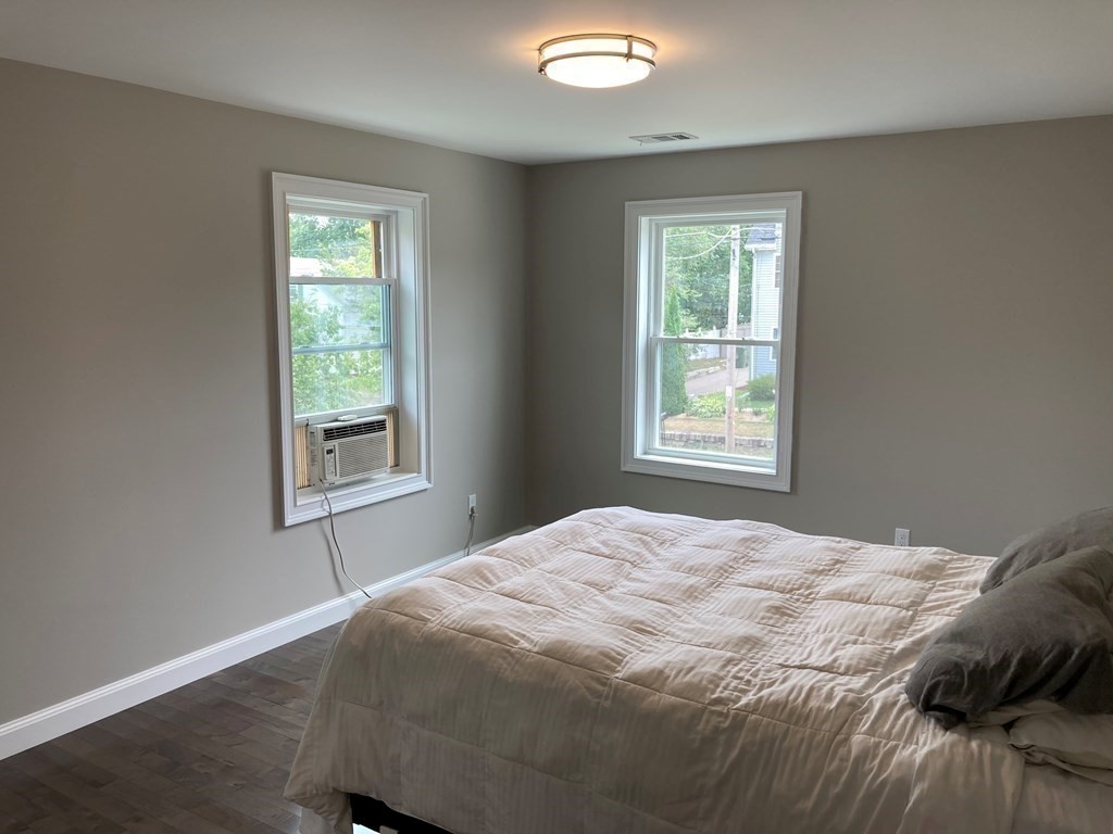 7 Whitins Road Sutton, MA 01590 - Photo 19 of 36