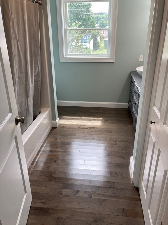 7 Whitins Road Sutton, MA 01590 - Photo 25 of 36