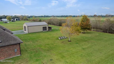 $465,000 | 813 Belle Place Olivier Road, New Iberia, LA 70563