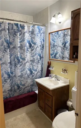 $228,000 | 1404 Northeast 67 Terrace, Gladstone, MO 64118
