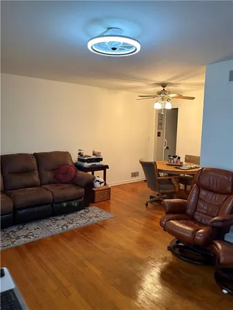 $228,000 | 1404 Northeast 67 Terrace, Gladstone, MO 64118