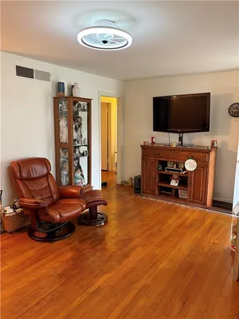 $228,000 | 1404 Northeast 67 Terrace, Gladstone, MO 64118