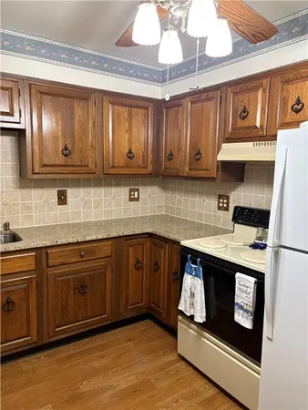 $228,000 | 1404 Northeast 67 Terrace, Gladstone, MO 64118