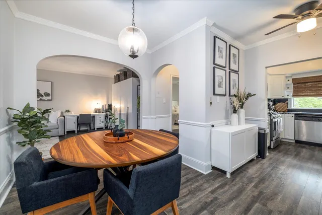 $290,000 | 261 Central Avenue, Unit E4, Lawrence, NY 11559