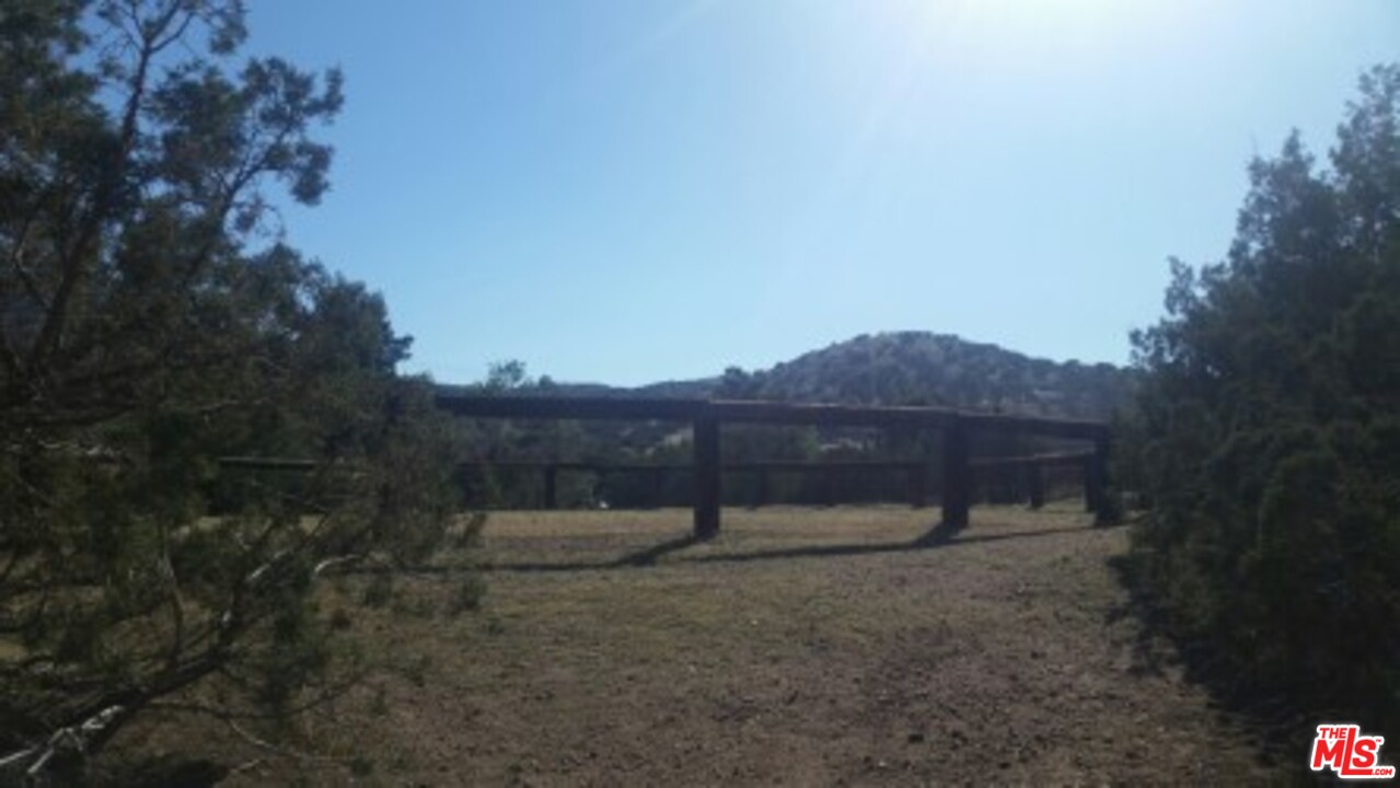 34401 Peaceful Valley Road Acton, CA 93510 - Photo 29 of 29 Gallery Image 29