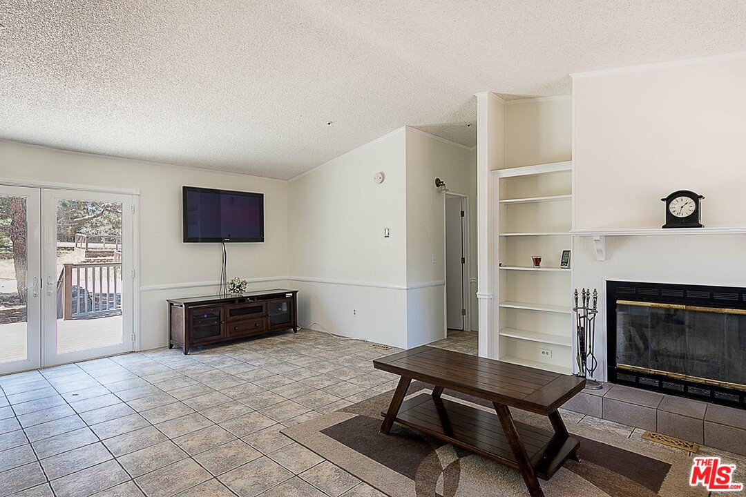 34401 Peaceful Valley Road Acton, CA 93510 - Photo 6 of 29 Gallery Image 6