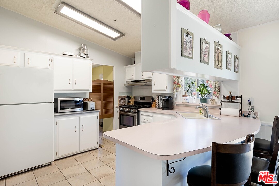 34401 Peaceful Valley Road Acton, CA 93510 - Photo 10 of 29 Gallery Image 10