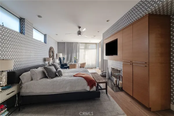 $11,995,000 | 121 16th Street, Manhattan Beach, CA 90266