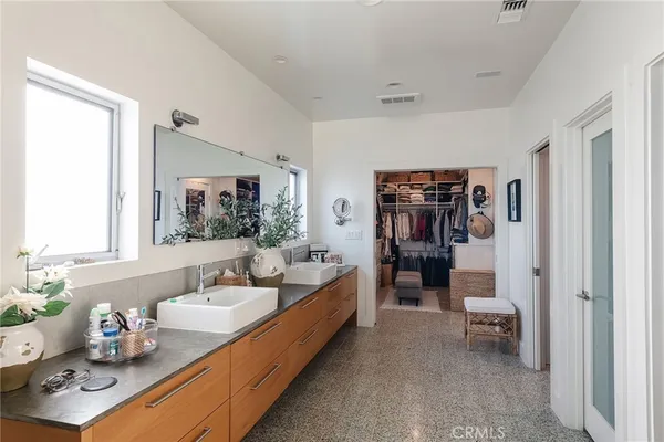 $11,995,000 | 121 16th Street, Manhattan Beach, CA 90266