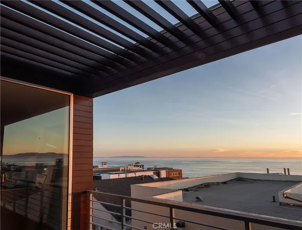 $11,995,000 | 121 16th Street, Manhattan Beach, CA 90266