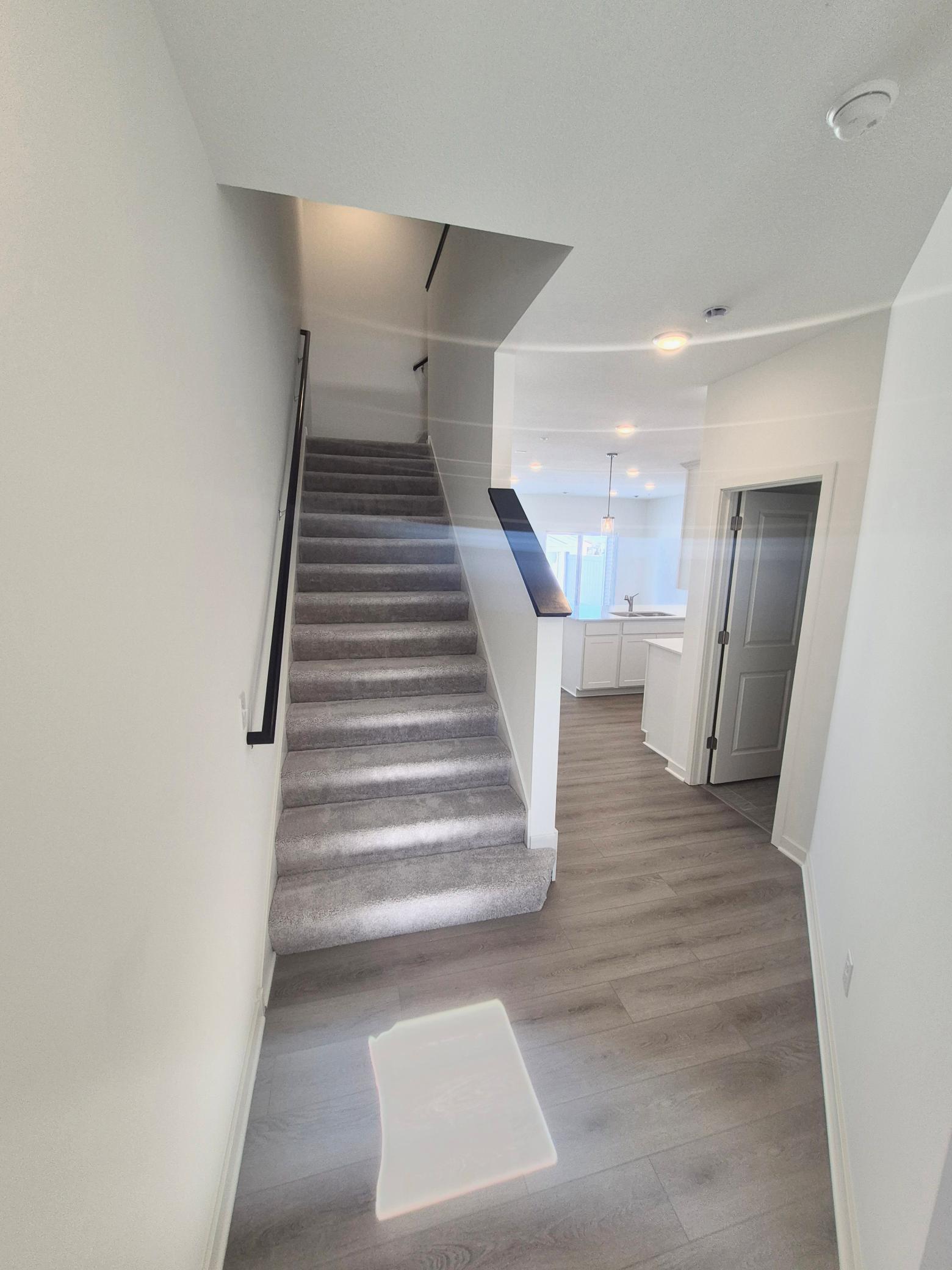 1569 Aclare Ridge Rosemount, MN 55068 - Photo 6 of 13