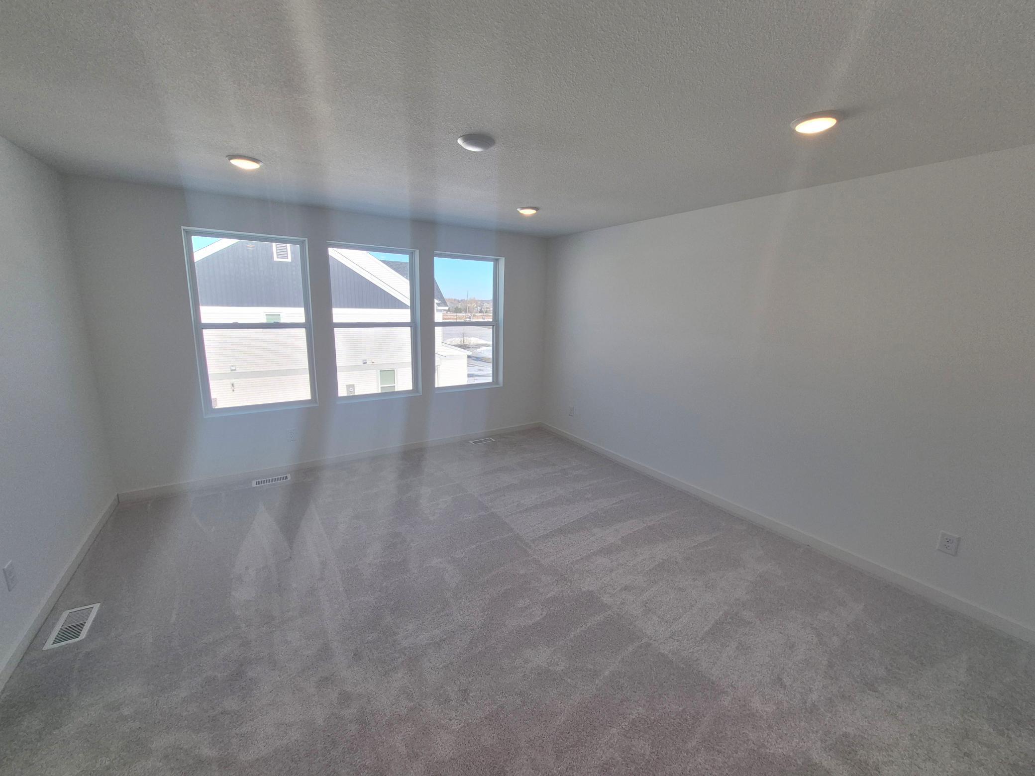 1569 Aclare Ridge Rosemount, MN 55068 - Photo 7 of 13