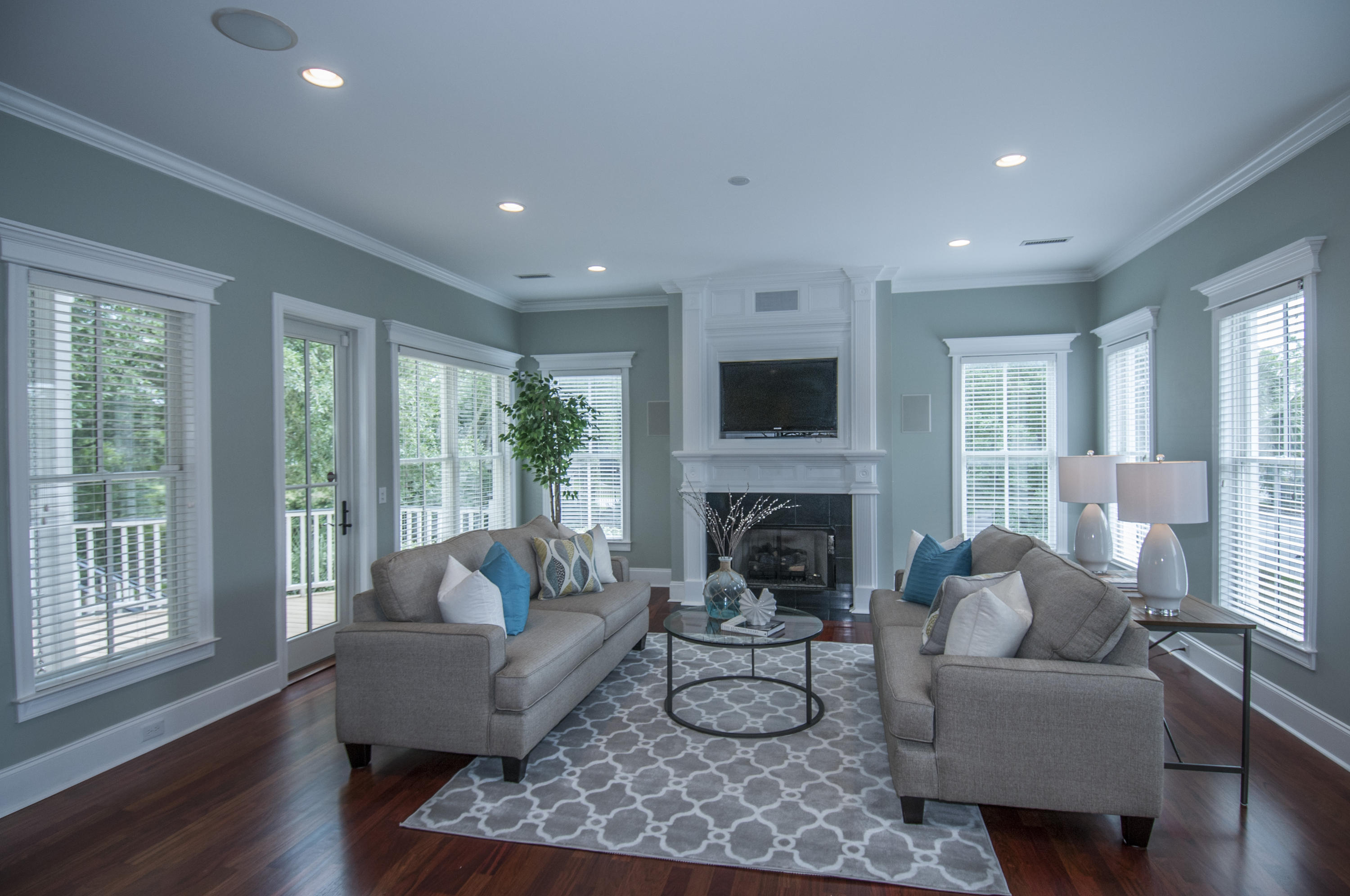 101 Haddrell Street Mount Pleasant, SC 29464 - Photo 8 of 46 _DSC2745