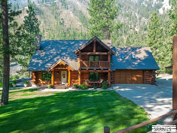 $1,200,000 | 186 Hughes Creek Road, North Fork, ID 83466