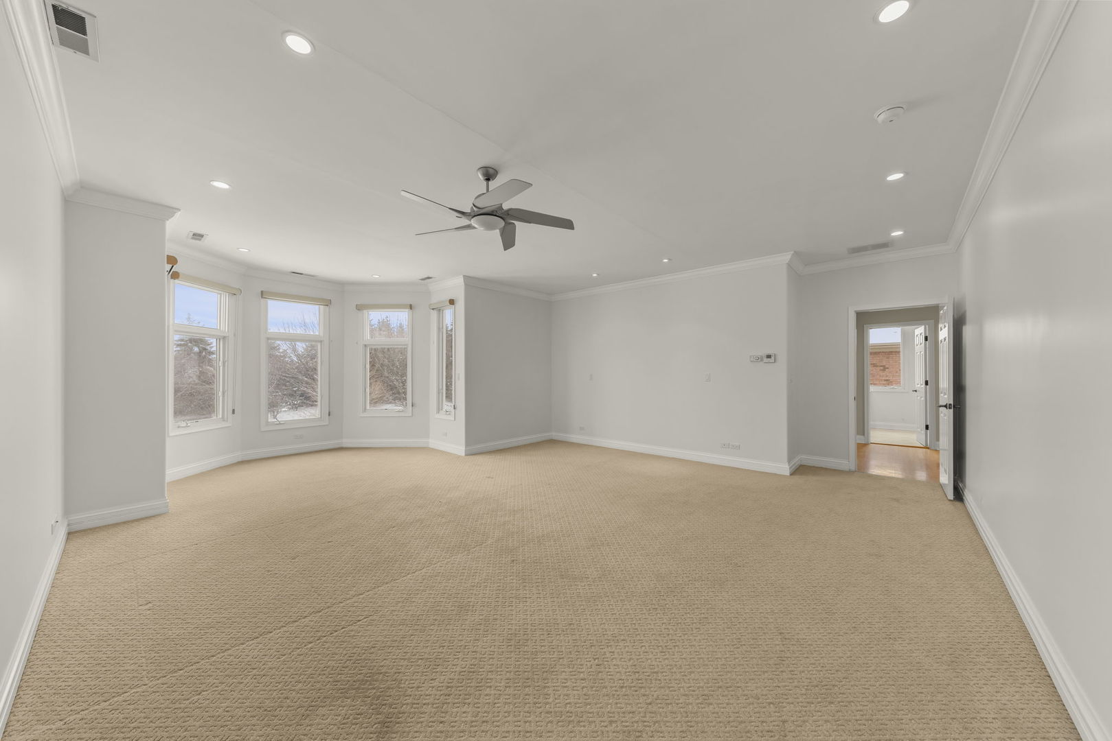 1663 Pebble Beach Way Vernon Hills, IL 60061 - Photo 22 of 40 a view of an empty room with a window