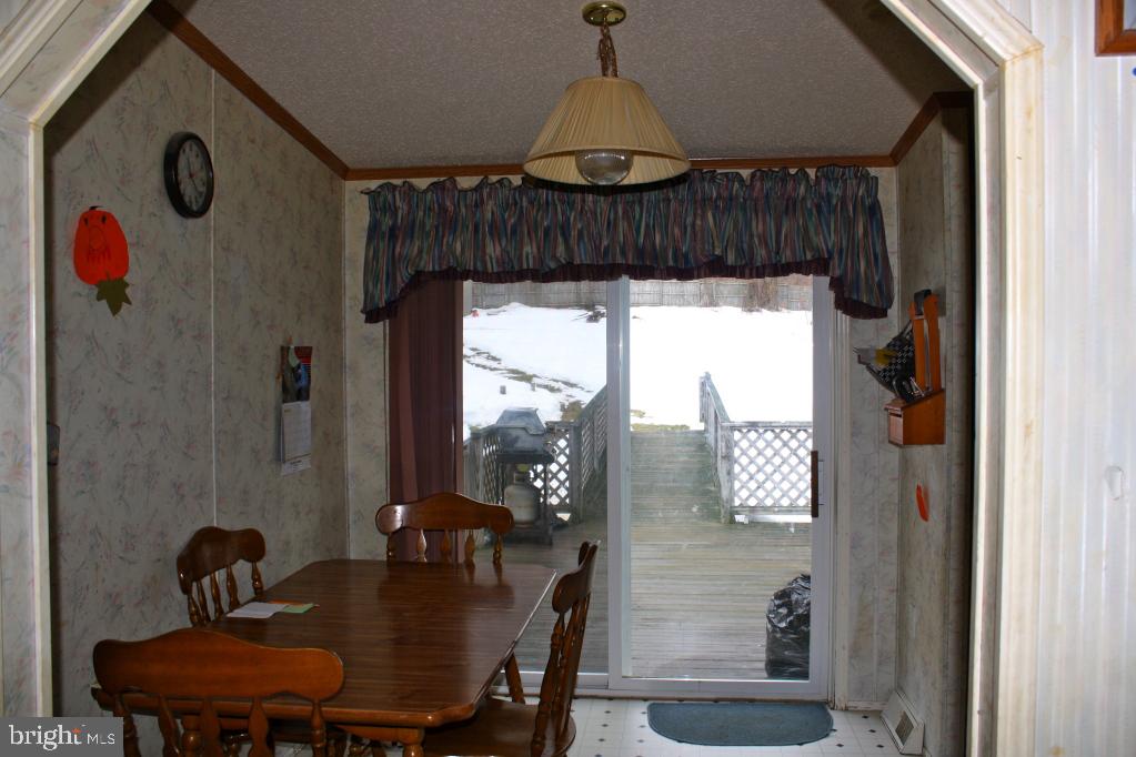 628 Springville Road New Holland, PA 17557 - Photo 5 of 9
