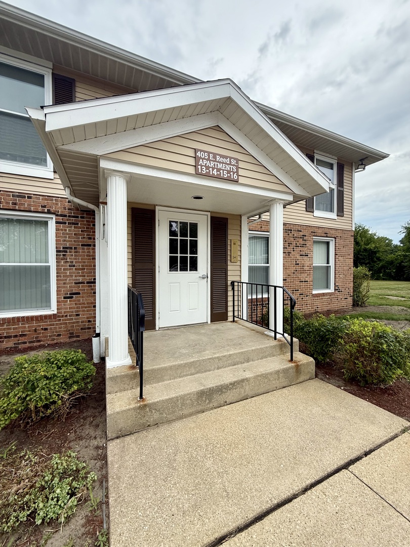 405 East Reed Street, Unit 15 Braidwood, IL 60408 - Photo 1 of 8 Gallery Image 1