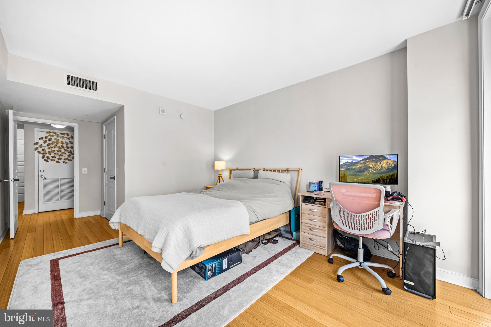 631 D Street Northwest, Unit 731 Washington, DC 20004 - Photo 23 of 81