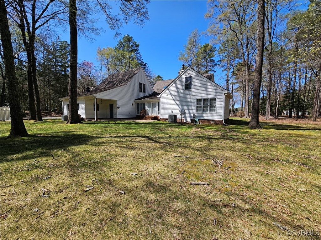 8078 Recreation Road Henrico, VA 23231 - Photo 5 of 48