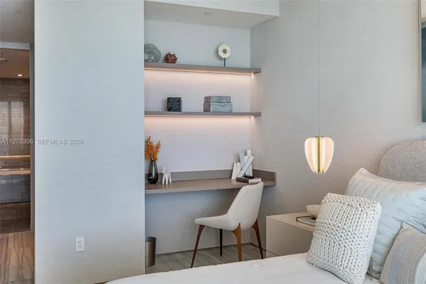 $31,500 | 18975 Collins Avenue, Unit 3802, Sunny Isles Beach, FL 33160