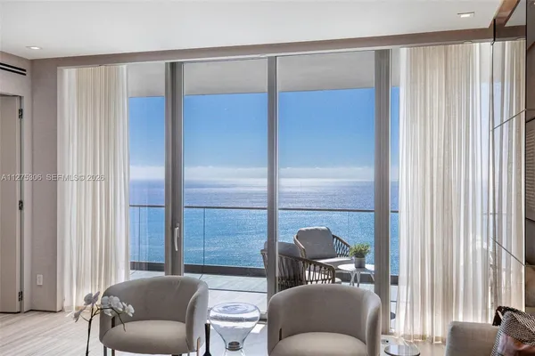 $31,500 | 18975 Collins Avenue, Unit 3802, Sunny Isles Beach, FL 33160