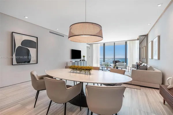 $31,500 | 18975 Collins Avenue, Unit 3802, Sunny Isles Beach, FL 33160