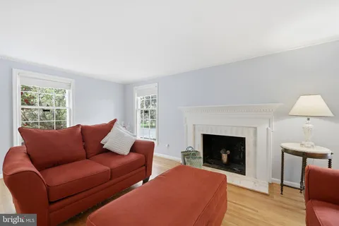 $1,375,000 | 9004 Copenhaver Drive, Potomac, MD 20854