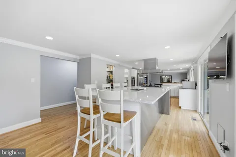 $1,375,000 | 9004 Copenhaver Drive, Potomac, MD 20854