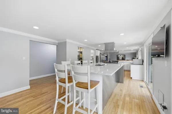 $1,375,000 | 9004 Copenhaver Drive, Potomac, MD 20854