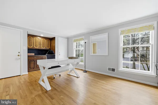 $1,375,000 | 9004 Copenhaver Drive, Potomac, MD 20854