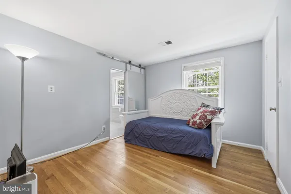 $1,375,000 | 9004 Copenhaver Drive, Potomac, MD 20854