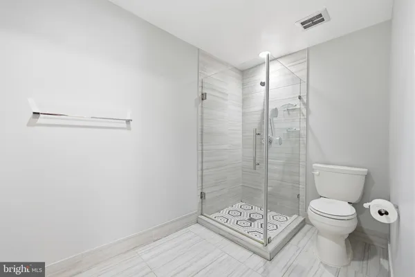 $1,375,000 | 9004 Copenhaver Drive, Potomac, MD 20854