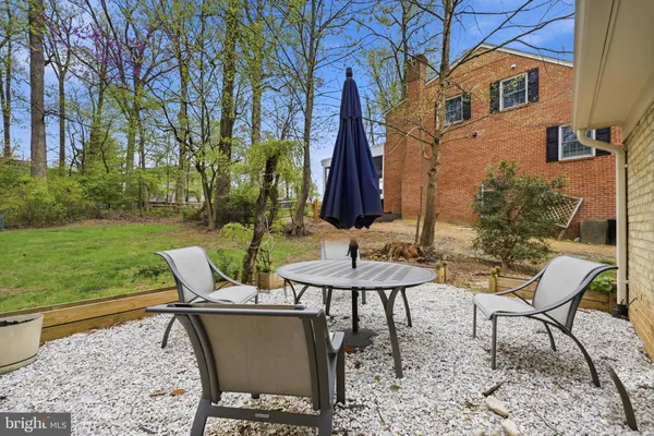 $1,375,000 | 9004 Copenhaver Drive, Potomac, MD 20854