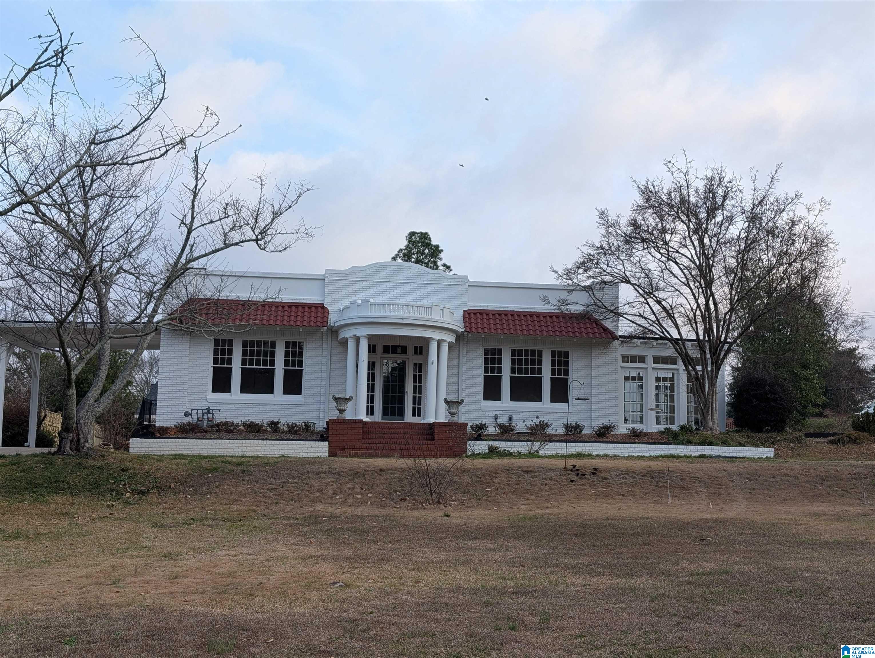 1107 Montvue Road Anniston, AL 36207 - Photo 2 of 61