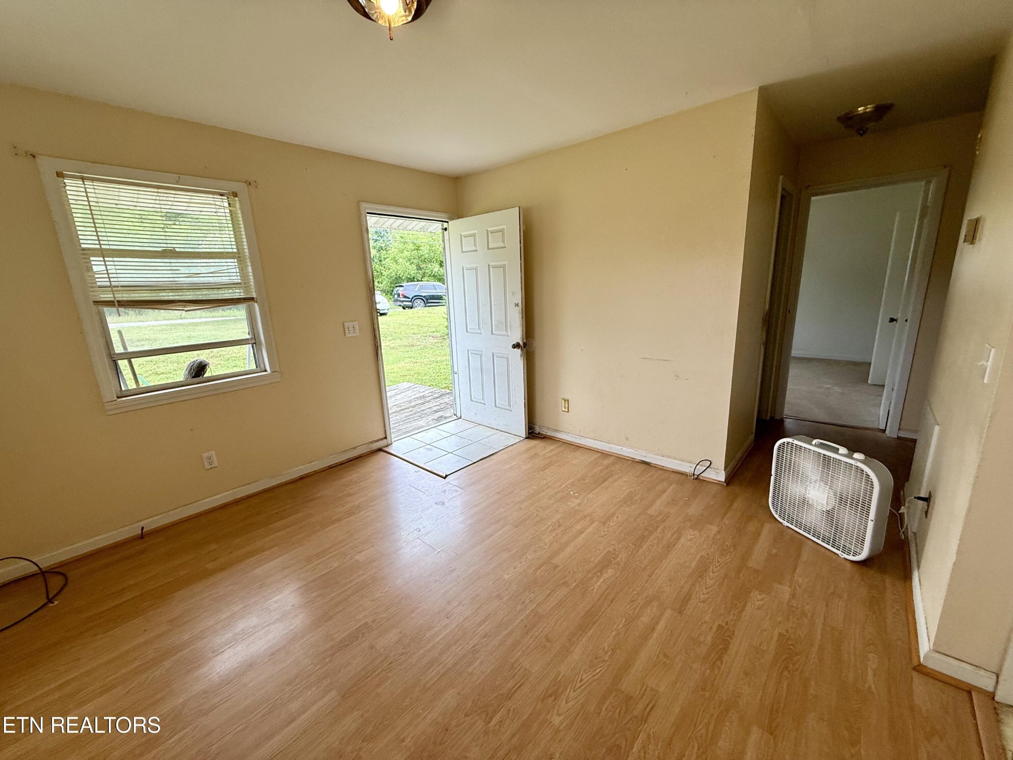 411 Hubert Conley Road Crossville, TN 38571 - Photo 7 of 24 Gallery Image 7