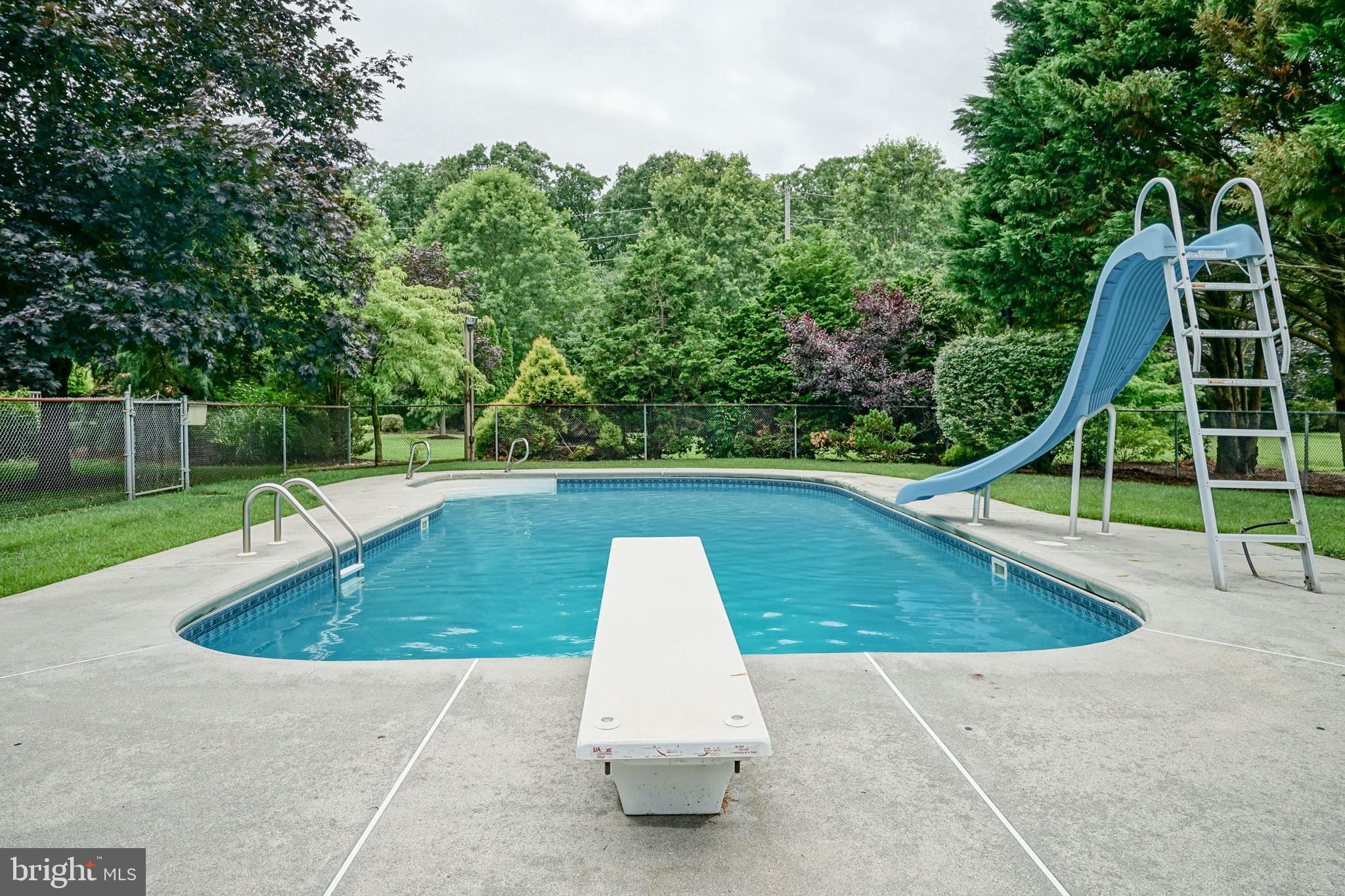 44 Telegraph Road Bridgeton, NJ 08302 - Photo 29 of 38 Inground Pool