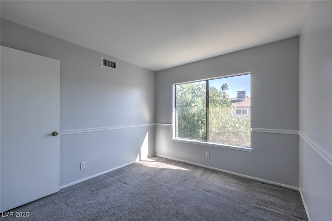 4810 Summerhill Road Las Vegas, NV 89121 - Photo 26 of 36 Secondary Bedroom