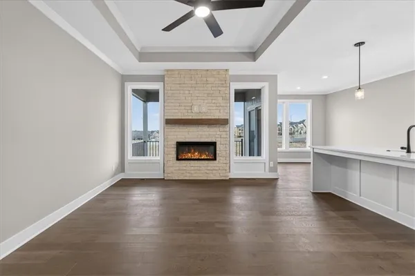 $525,800 | 24966 West 94th Place, Lenexa, KS 66227